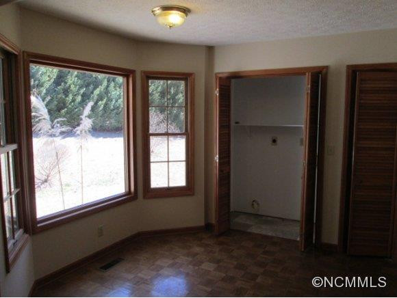 17 Clark Hill Rd - Photo 7