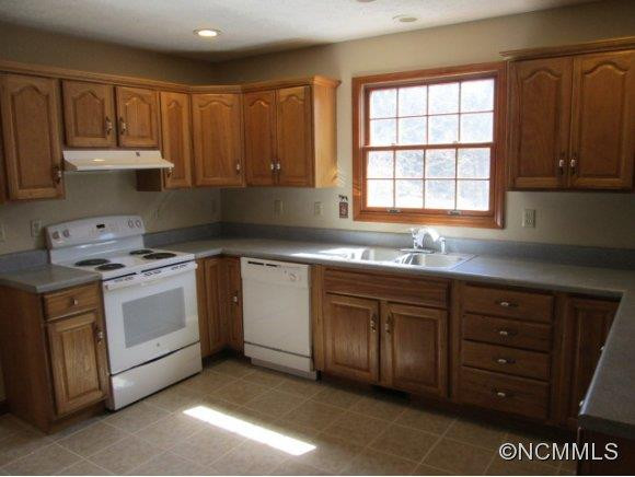 17 Clark Hill Rd - Photo 8