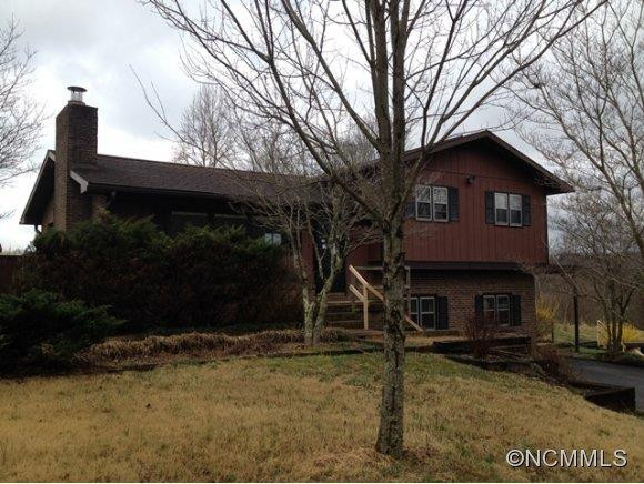 401 Crest Road
