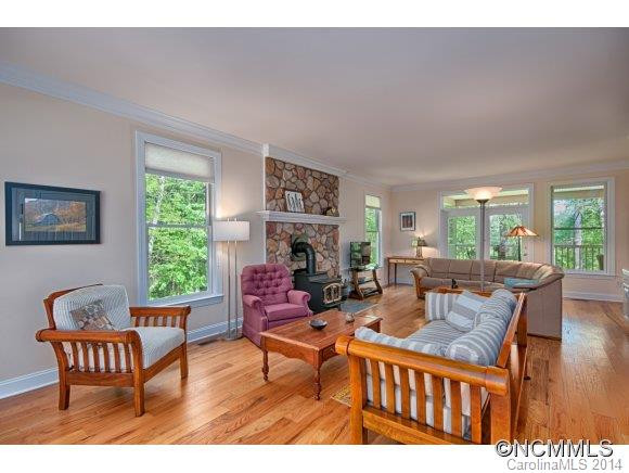 1070 Ingle Mountain Road - Photo 12
