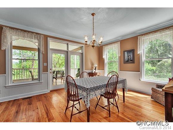 1070 Ingle Mountain Road - Photo 10
