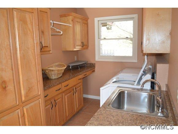 27 Crestwood - Photo 11