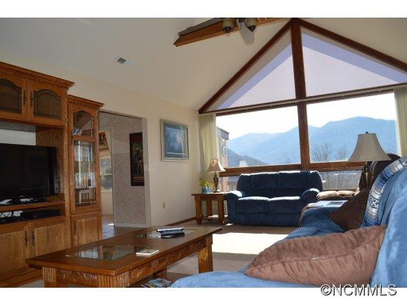 27 Crestwood - Photo 16