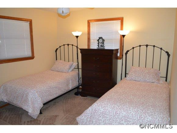 27 Crestwood - Photo 17