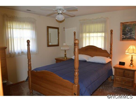 27 Crestwood - Photo 18