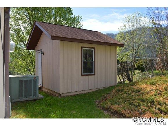 27 Crestwood - Photo 24