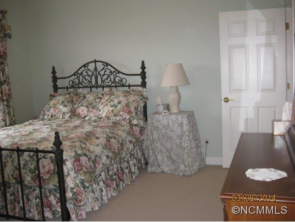 307 Croydon - Photo 14
