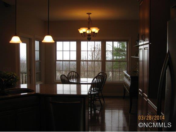 307 Croydon - Photo 5