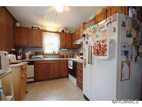 472 King Circle - Photo 4