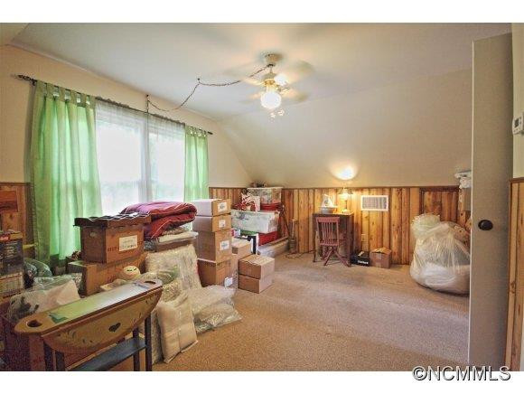 472 King Circle - Photo 9
