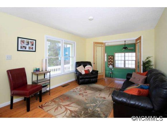 65 Davenport - Photo 2