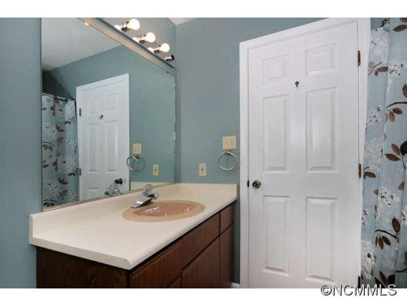 65 Davenport - Photo 15