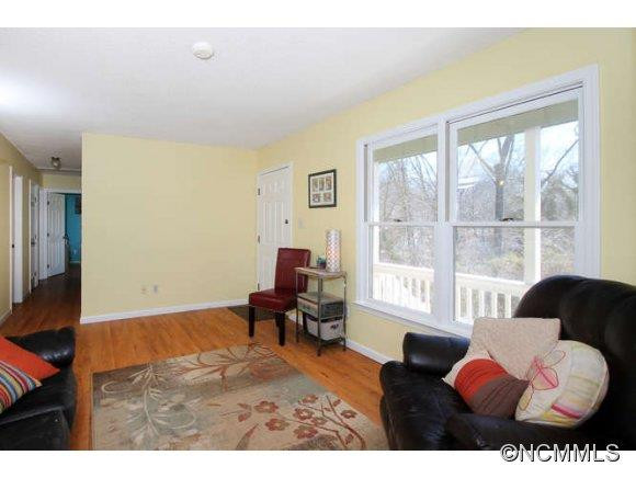 65 Davenport - Photo 4