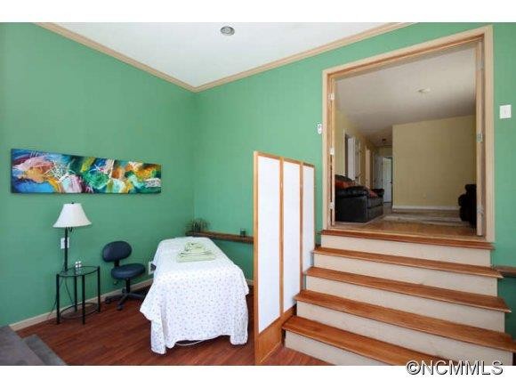 65 Davenport - Photo 6