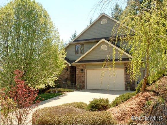 200 Forest Knoll Court