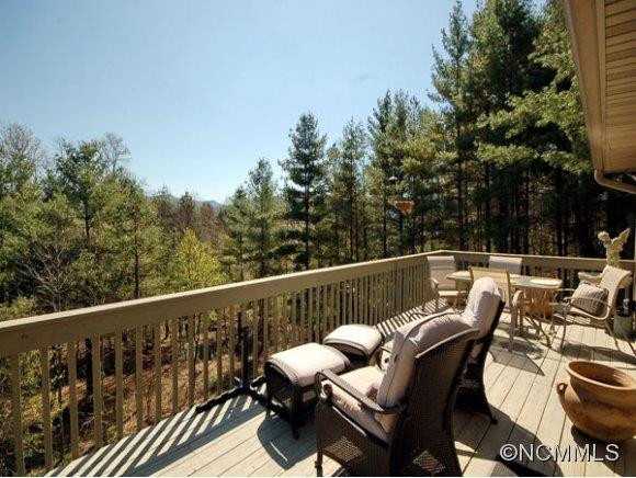 200 Forest Knoll Court - Photo 8