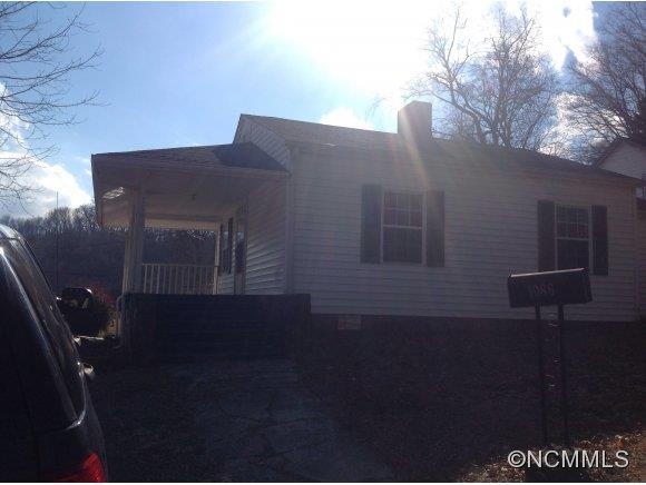 1086 East Street - Photo 2