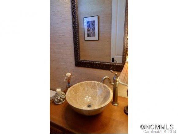 10 Lakeway Circle - Photo 14