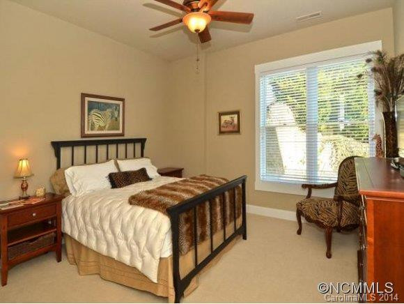 10 Lakeway Circle - Photo 19