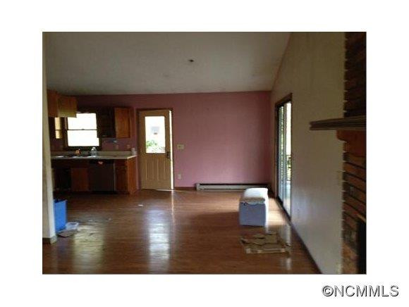 144 South Woods Drive - Photo 4
