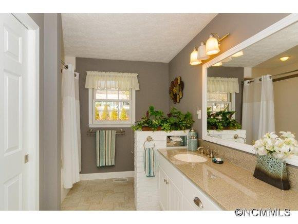 8 Braddock Way - Photo 14