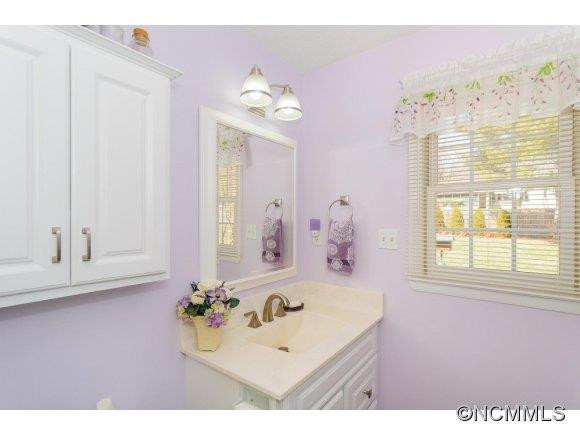 8 Braddock Way - Photo 18