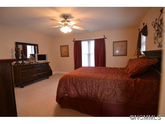 34 Edmond Woods - Photo 7