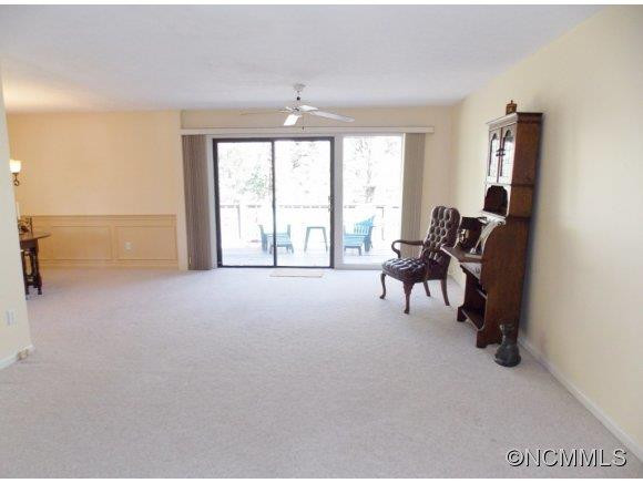 88 unit9 Laurelwood - Photo 2