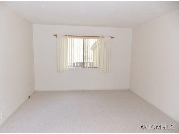 88 unit9 Laurelwood - Photo 8