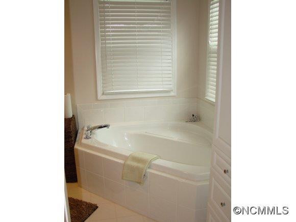 65 Knollview Drive - Photo 15