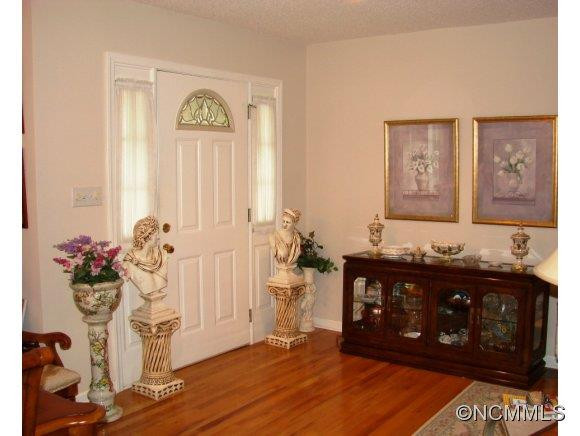 65 Knollview Drive - Photo 5