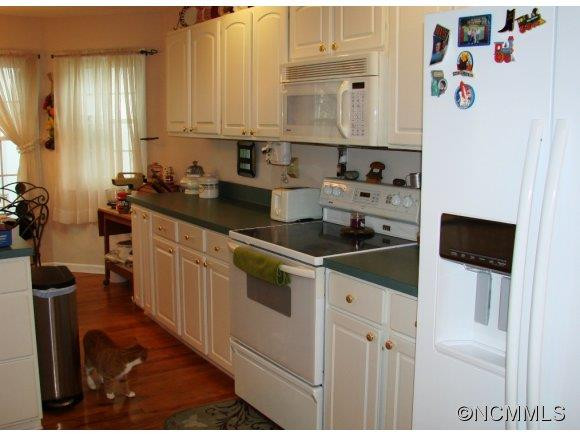 65 Knollview Drive - Photo 9