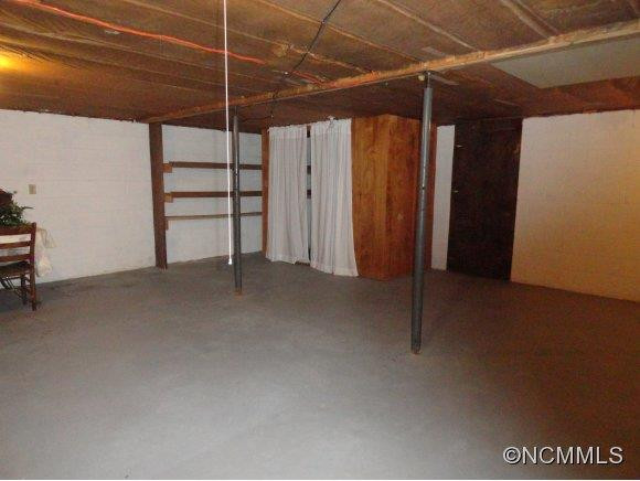 313 SAUNOOK ROAD - Photo 22