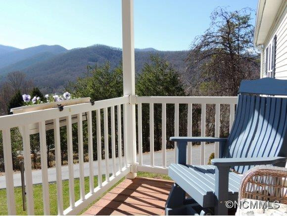 35 Standhill Dr. - Photo 5