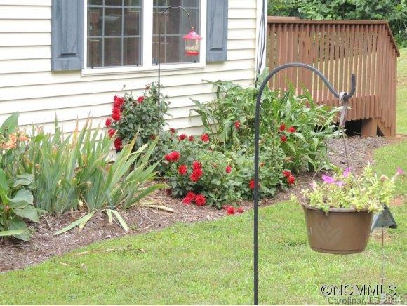 35 Standhill Dr. - Photo 7