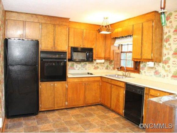 914 ASHLEY LANE - Photo 5