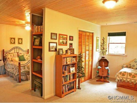 28 OCONALUFTEE COVE - Photo 14
