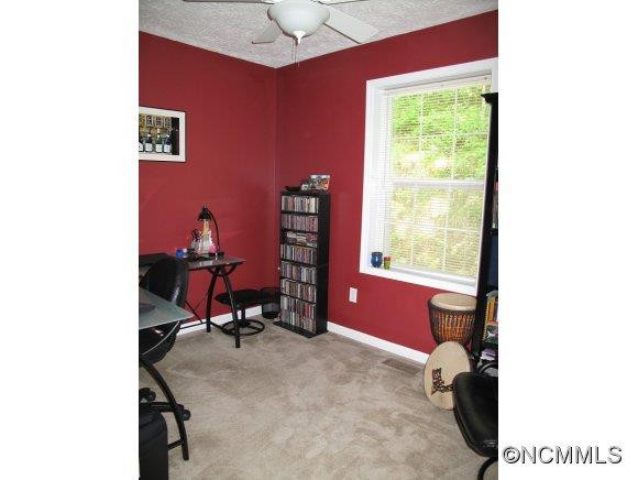 212 Comfort Mountain - Photo 9