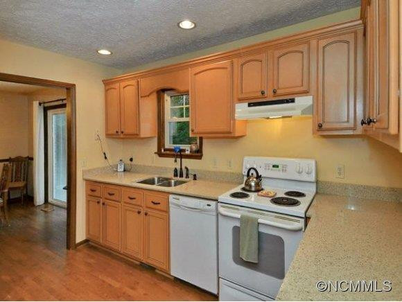 2585 N. MILLS RIVER ROAD - Photo 4