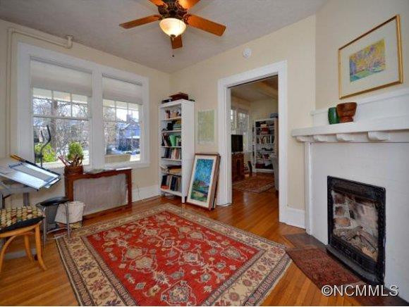 264 MONTFORD AVENUE - Photo 5