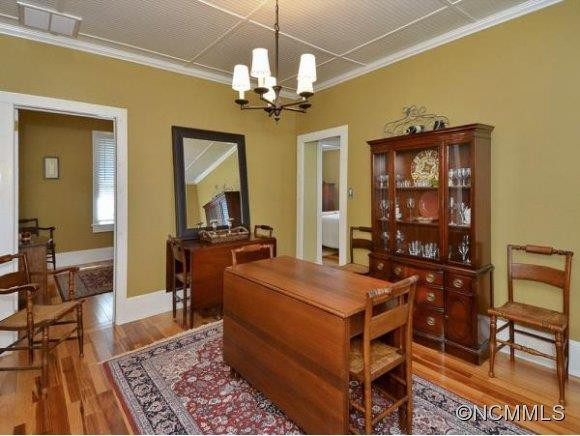 411 SPRING STREET - Photo 5