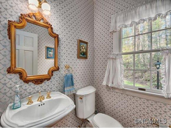33 EXCALIBUR COURT - Photo 11