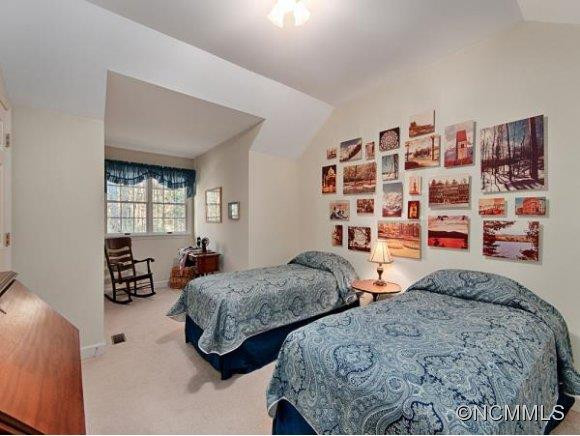 33 EXCALIBUR COURT - Photo 19