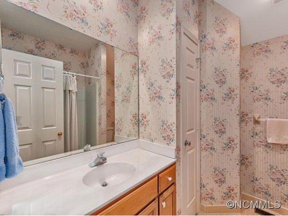 33 EXCALIBUR COURT - Photo 20