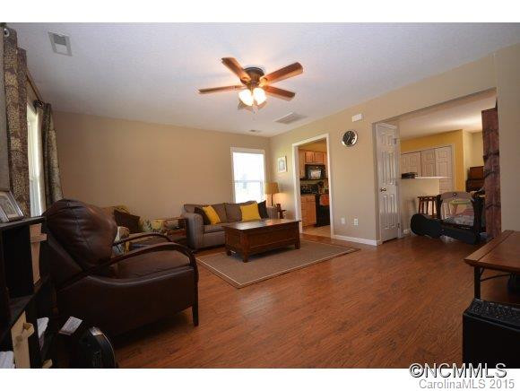 1 Dogwood Lane - Photo 2