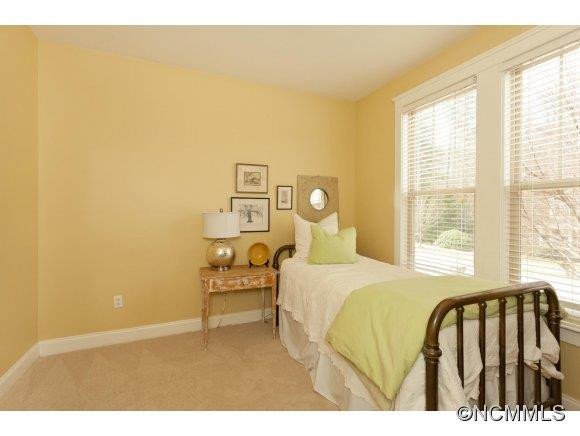 411 Mountain Wasp Drive - Photo 16