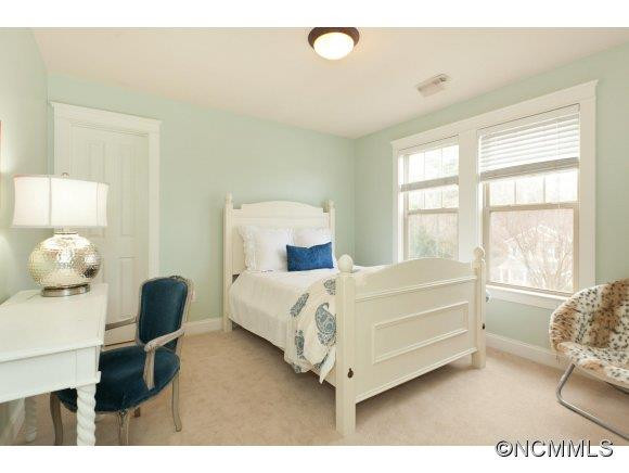 411 Mountain Wasp Drive - Photo 18