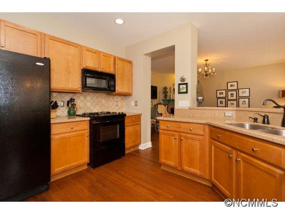 411 Mountain Wasp Drive - Photo 8