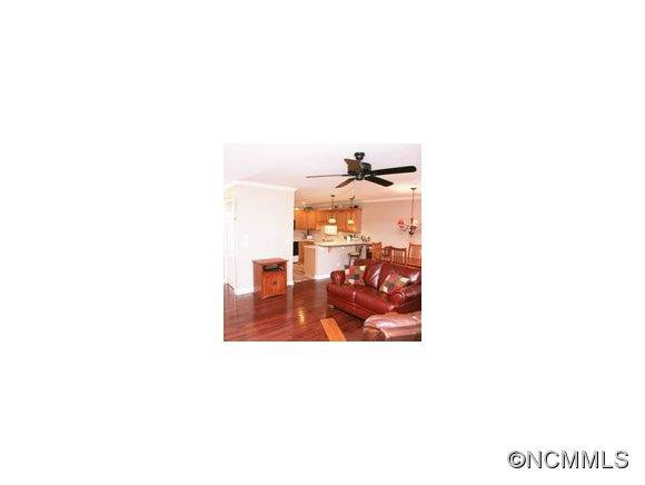 22 Willowick Drive - Photo 3