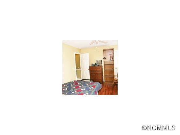 22 Willowick Drive - Photo 8